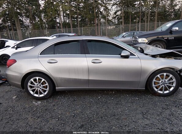 WDD3G4EB4LW039398 2020 MERCEDES-BENZ A 220 Silver Սալոնի հետևի տեսք