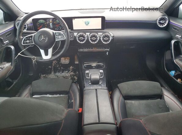 WDD3G4FB9KW001114 2019 MERCEDES-BENZ A Белый Вид панели приборов