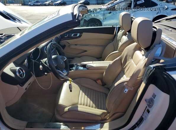 WDDJK7DA5JF052111 2018 MERCEDES-BENZ SL White წინა სალონის ხედი