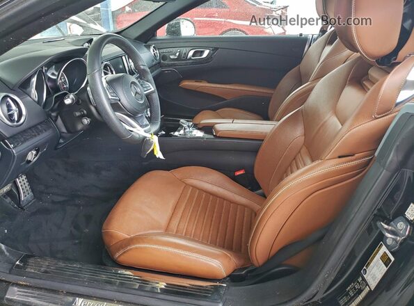 WDDJK7DA8KF055215 2019 MERCEDES-BENZ SL Black Front interior view