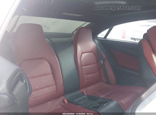 WDDKJ6HB0GF328952 2016 MERCEDES-BENZ E-CLASS White VIN sticker view