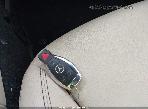 WDDPK3JA0GF124025 2016 MERCEDES-BENZ SLK 300 Красный Вид панели приборов