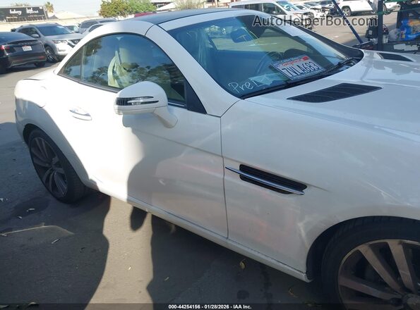 WDDPK3JA0HF128044 2017 MERCEDES-BENZ SLC 300 Белый 