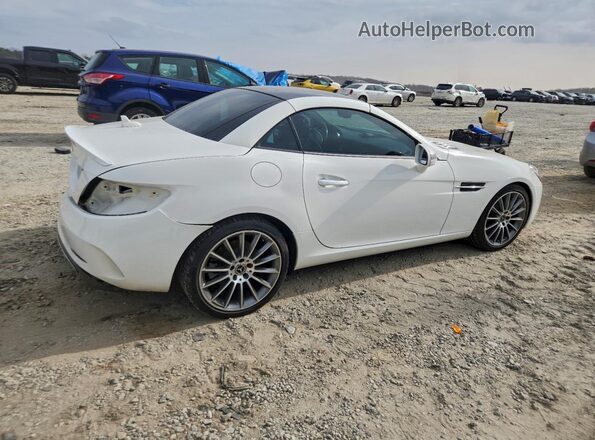 WDDPK3JA4JF149095 2018 MERCEDES-BENZ SLC White 