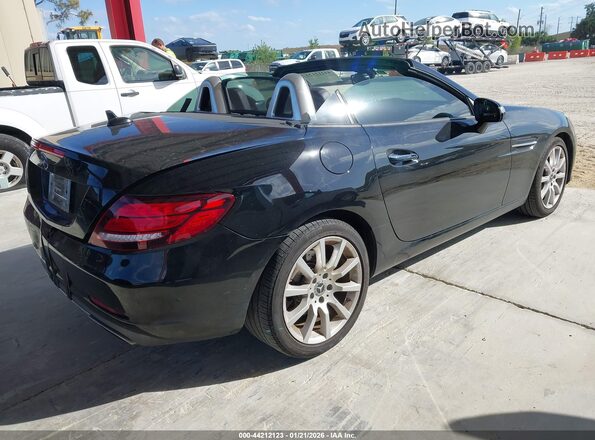 WDDPK3JA8KF162885 2019 MERCEDES-BENZ SLC 300 Black 