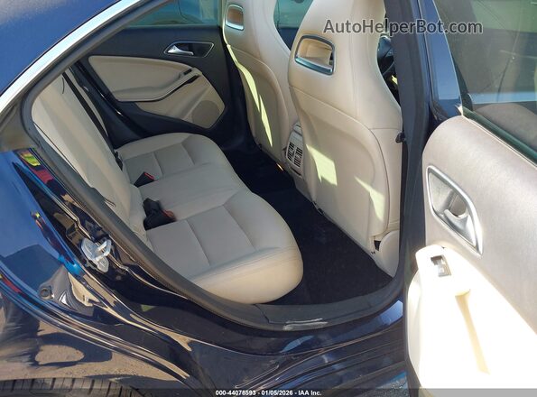 WDDSJ4EB1JN519074 2018 MERCEDES-BENZ CLA 250 Navy VIN sticker view