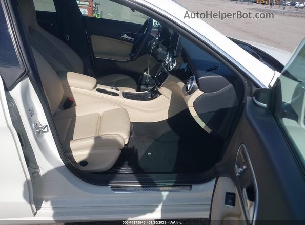 WDDSJ4EB2HN432567 2017 MERCEDES-BENZ CLA 250 White 