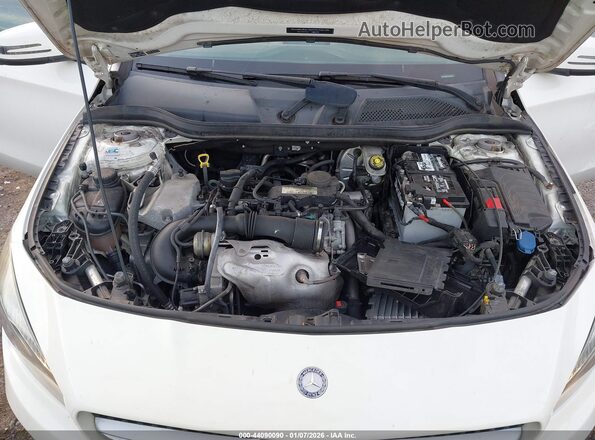 WDDSJ4EB7HN400830 2017 MERCEDES-BENZ CLA 250 White Vista trasera