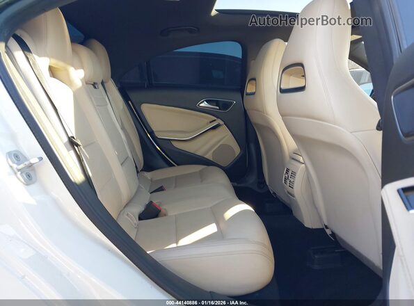 WDDSJ4EB7HN458923 2017 MERCEDES-BENZ CLA 250 White 