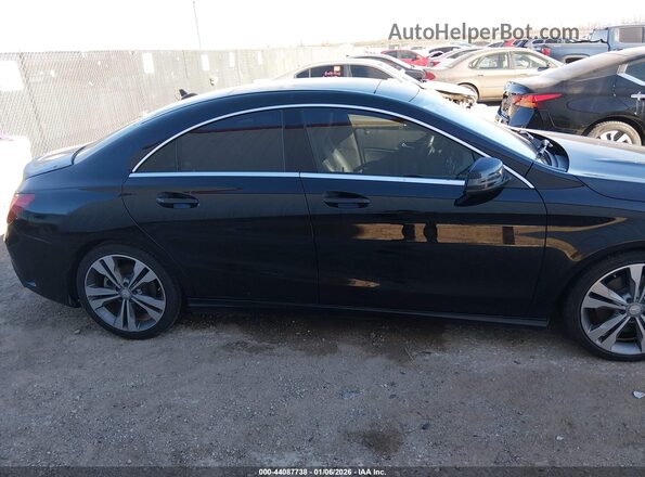 WDDSJ4EB9GN312439 2016 MERCEDES-BENZ CLA 250 Black Rear interior view