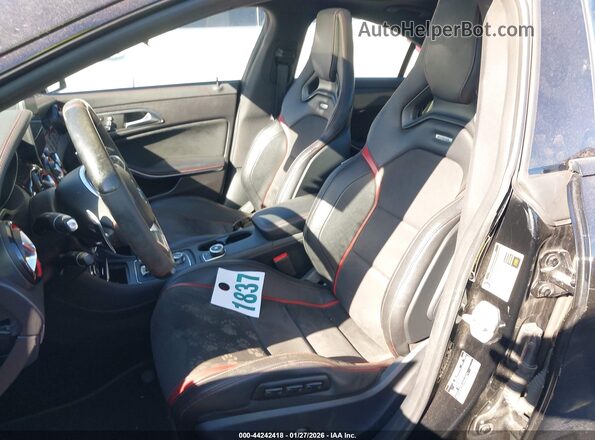 WDDSJ5CB3JN565871 2018 MERCEDES-BENZ AMG CLA 45 Black 360 interior view