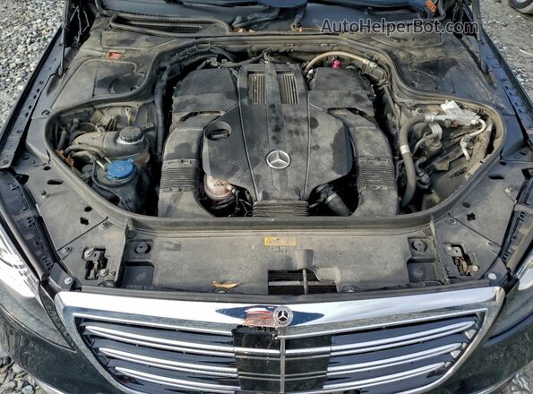 WDDUG6EB7KA492054 2019 MERCEDES-BENZ S Black Rear interior view