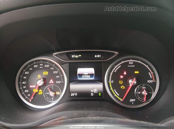 WDDVP9AB3HJ016341 2017 MERCEDES-BENZ B 250E White უკანა სალონის ხედი
