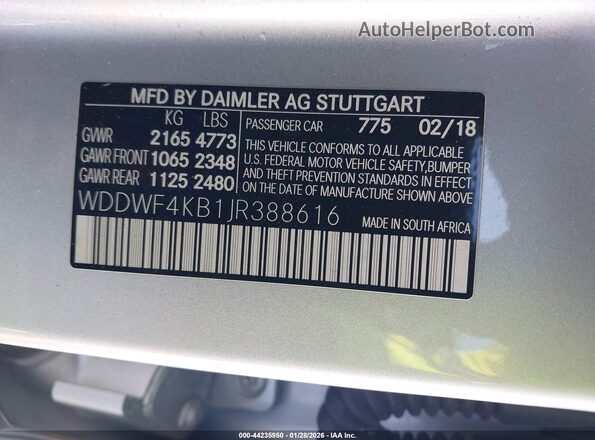 WDDWF4KB1JR388616 2018 MERCEDES-BENZ C-CLASS Silver Շարժիչի բաժամունքի տեսք