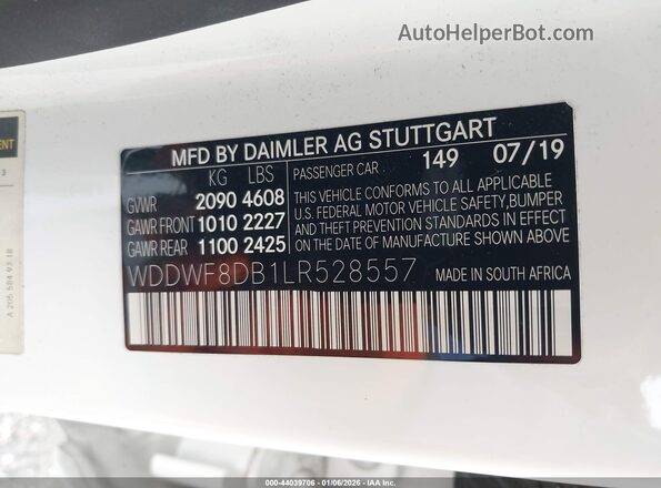 WDDWF8DB1LR528557 2020 MERCEDES-BENZ C-CLASS White ძრავის განყოფილების ხედი