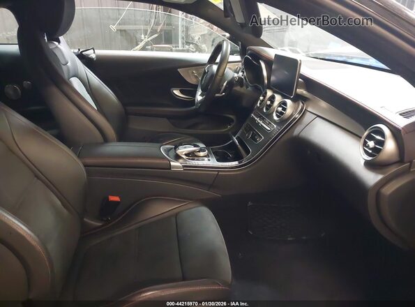 WDDWJ6EB4HF551325 2017 MERCEDES-BENZ AMG C 43 Черный Вид салона спереди