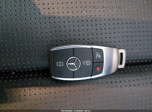 WDDWJ6EB6KF848099 2019 MERCEDES-BENZ AMG C 43 White Widok deski rozdzielczej