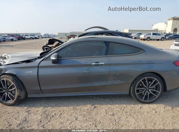 WDDWJ6EB8KF920422 2019 MERCEDES-BENZ AMG C 43 Gray Widok wnętrza z tyłu