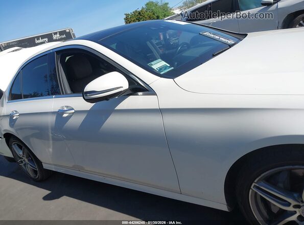 WDDZF4JB1HA118549 2017 MERCEDES-BENZ E-CLASS White უკანა სალონის ხედი