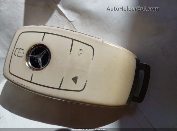WDDZF4JB1KA567978 2019 MERCEDES-BENZ E-CLASS Silver Dashboard view