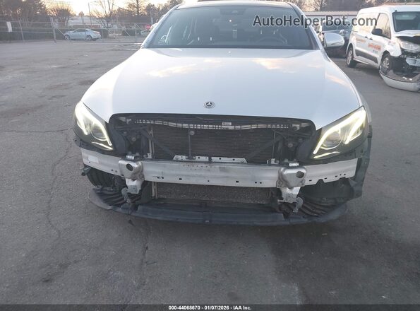WDDZF4JB3JA312487 2018 MERCEDES-BENZ E-CLASS Silver Vista interior trasera