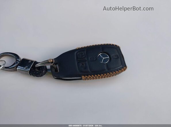 WDDZF4JB3JA312487 2018 MERCEDES-BENZ E-CLASS Silver Vista del salpicadero