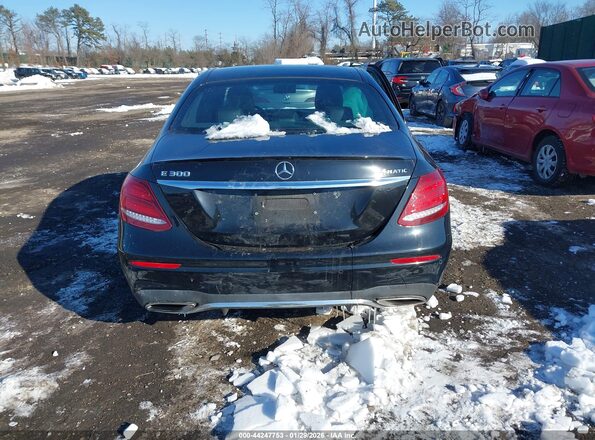WDDZF4KB7KA596481 2019 MERCEDES-BENZ E-CLASS Черный 