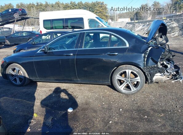 WDDZF4KB8KA548777 2019 MERCEDES-BENZ E-CLASS Black 360 interior view
