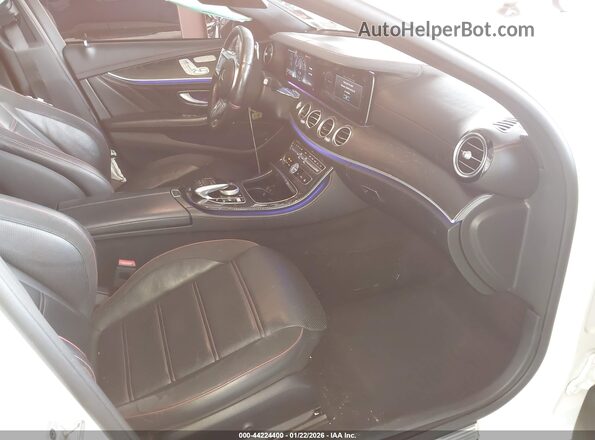 WDDZF6BB6KA604386 2019 MERCEDES-BENZ AMG E 53 Белый 