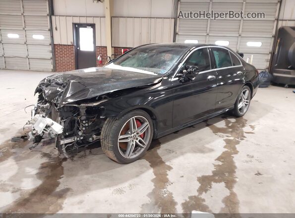 WDDZF8DB0LA703988 2020 MERCEDES-BENZ E-CLASS Black Передня ліва чверть
