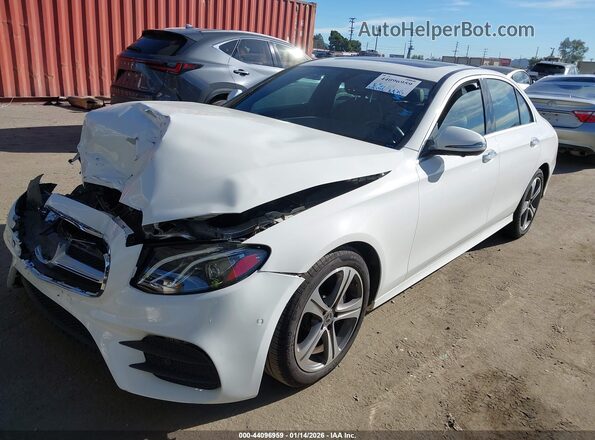WDDZF8DB7LA755294 2020 MERCEDES-BENZ E-CLASS Белый Передняя левая четверть