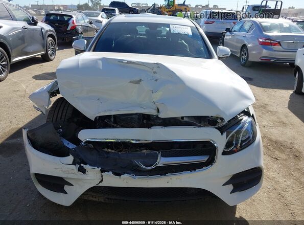 WDDZF8DB7LA755294 2020 MERCEDES-BENZ E-CLASS Белый Вид панели приборов