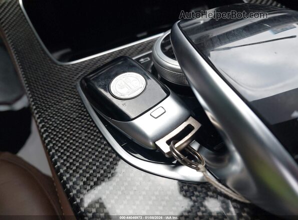 WDDZF8KB7KA495433 2019 MERCEDES-BENZ AMG E 63 Black Dashboard view