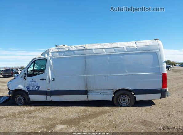 WDRPF1CD1KP061367 2019 FREIGHTLINER SPRINTER 2500 White Панорамний вид салону 360°