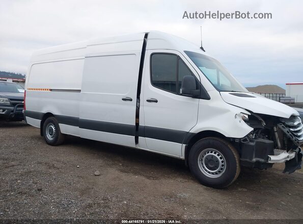 WDRPF1CD1KT009289 2019 FREIGHTLINER SPRINTER 2500 White Панорамний вид салону 360°