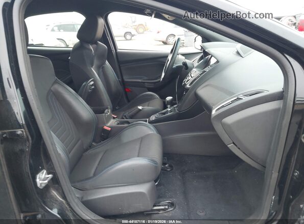 WF0DP3TH1H4125588 2017 FORD FOCUS RS Black Սալոնի դիմացի տեսք