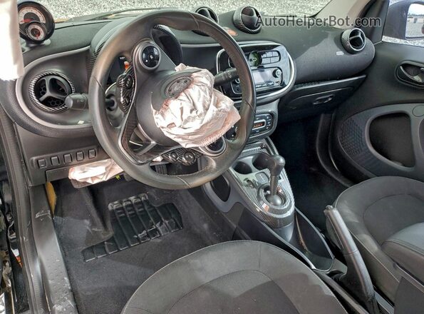 WMEFJ5DA4GK067613 2016 SMART FORTWO Brown Вид панелі приладів