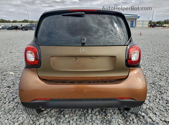 WMEFJ5DA4GK067613 2016 SMART FORTWO Brown Вид ззаду