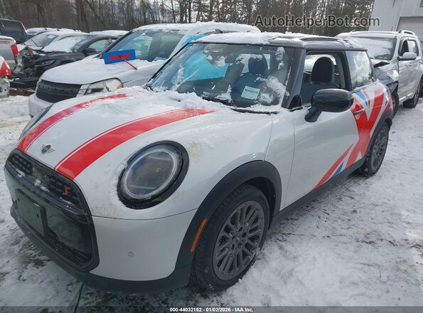 WMW23GD00S2W18443 2025 MINI HARDTOP White Передня ліва чверть
