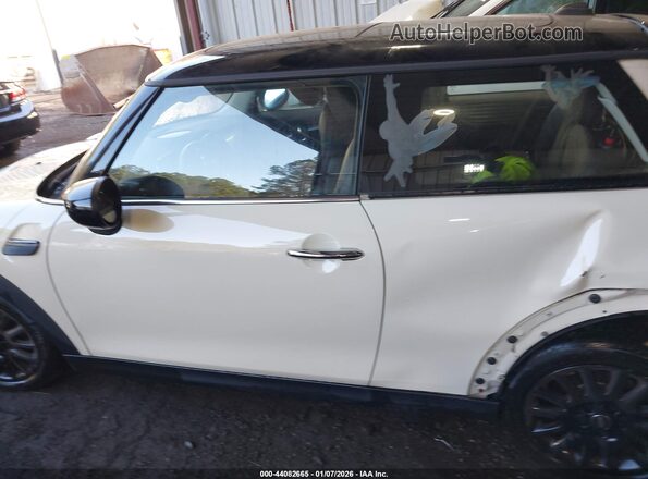 WMW33DH03P2T12759 2023 MINI HARDTOP Beige 360 interior view