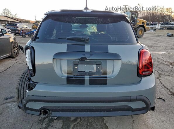 WMW33DH08N2R38658 2022 MINI COOPER Gray Հետևի տեսք