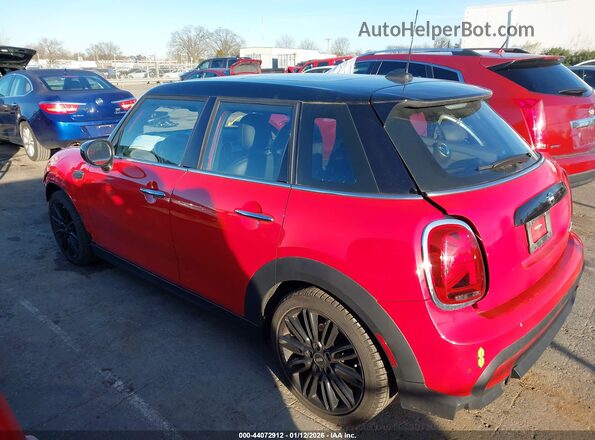 WMW33DK03N2R42819 2022 MINI HARDTOP Red 360 interior view