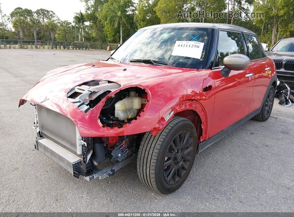 WMW33DK04R2U64559 2024 MINI HARDTOP Красный Передняя левая четверть