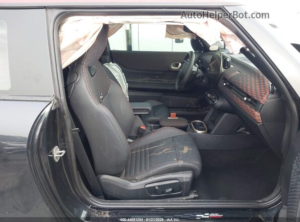 WMW33GD07S2W86033 2025 MINI HARDTOP Black Front interior view