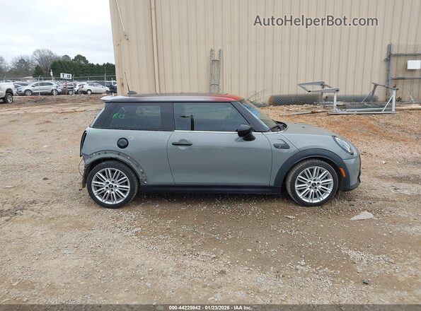 WMW53DH00P2T73768 2023 MINI HARDTOP Gray 360 interior view