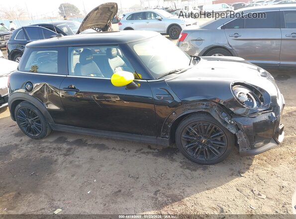 WMW53DH05P2T35615 2023 MINI HARDTOP Черный Вид задней части салона