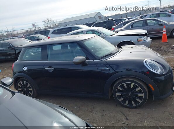 WMW53DH06N2P83892 2022 MINI HARDTOP Black Widok wnętrza z tyłu