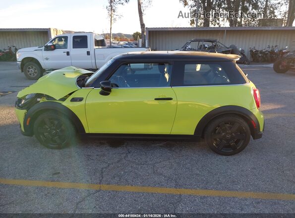 WMW53DH0XP2T76063 2023 MINI HARDTOP Зеленый Панорамный вид салона 360°