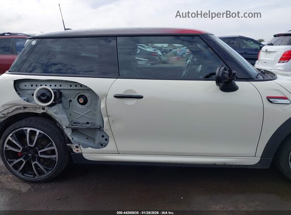 WMW73DH09P2T19801 2023 MINI HARDTOP Yellow Vista interior trasera