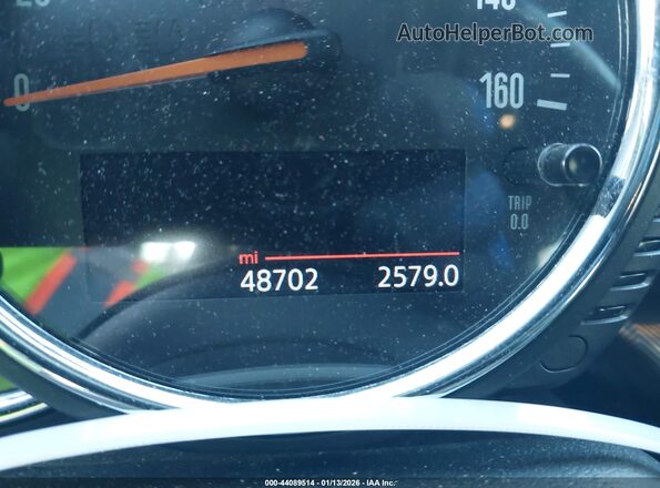 WMWLN5C5XG2E29924 2016 MINI CLUBMAN Gray Հետևի նստատեղերի տեսք